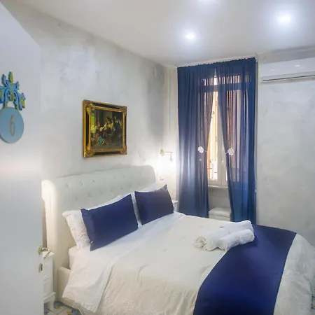 Alma Adry Naples