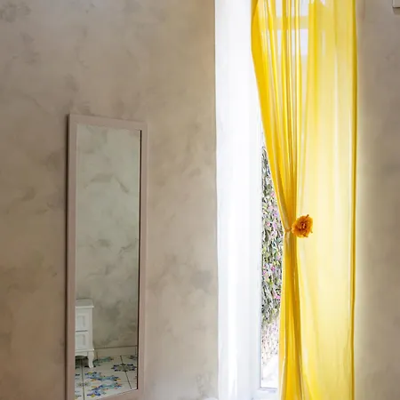 Bed & Breakfast Alma Adry Naples