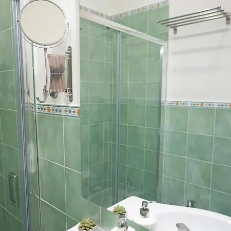 Alma Adry Bed & Breakfast Napoli