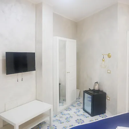 Alma Adry Bed & Breakfast 2*