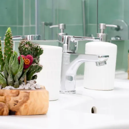 ベッド・アンド・ブレックファスト Alma Adry ナポリ