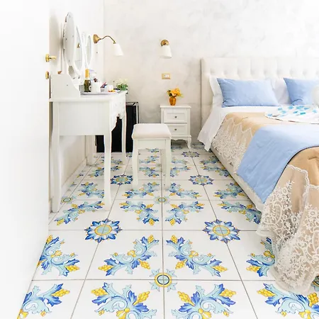 Alma Adry Bed & Breakfast 4*