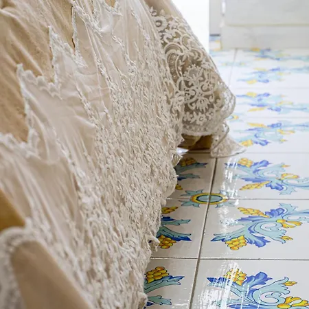 Bed & Breakfast Alma Adry 4*